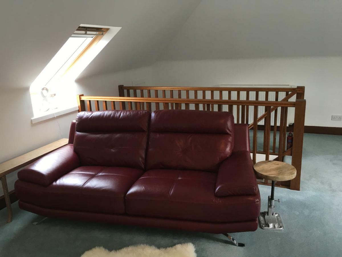 The Suite At Scarbuie Балатър Екстериор снимка