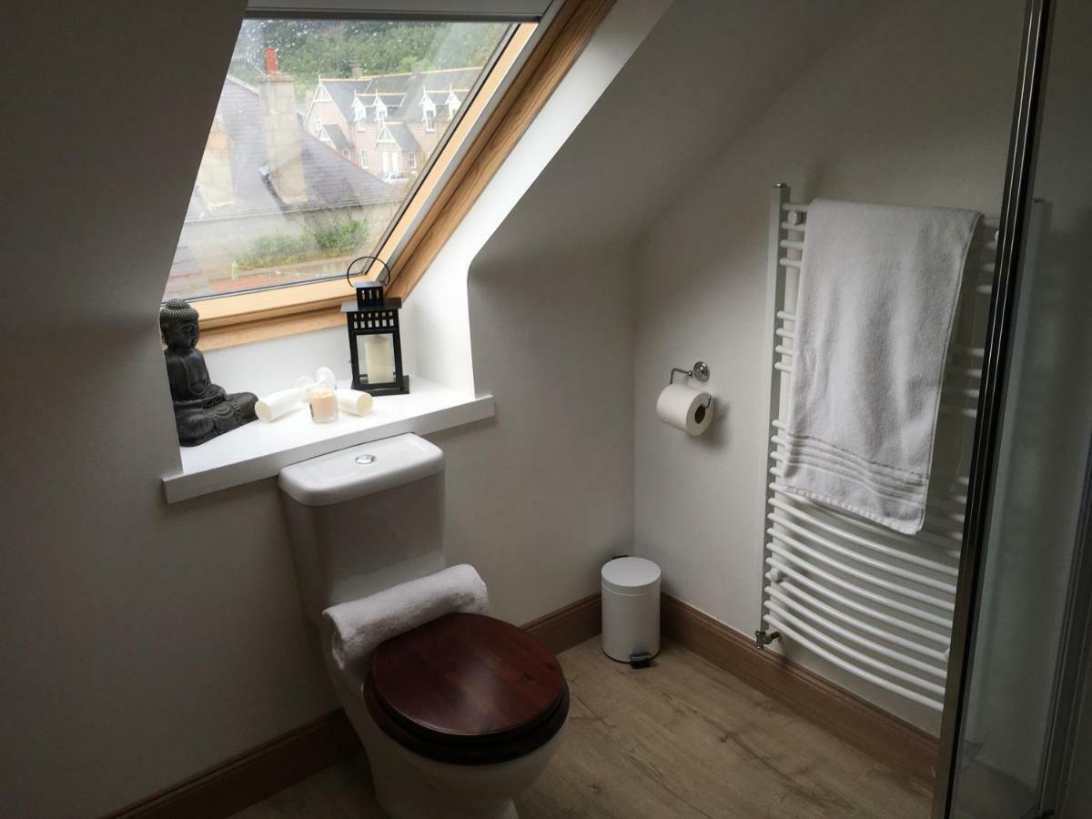 The Suite At Scarbuie Балатър Екстериор снимка